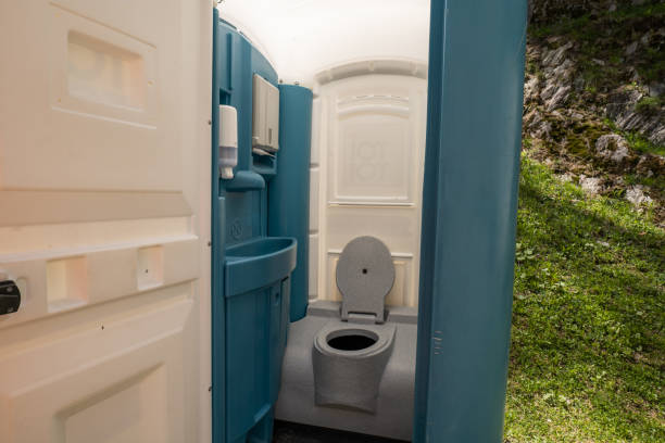 Best Emergency porta potty rental  in Rocky Point, NY